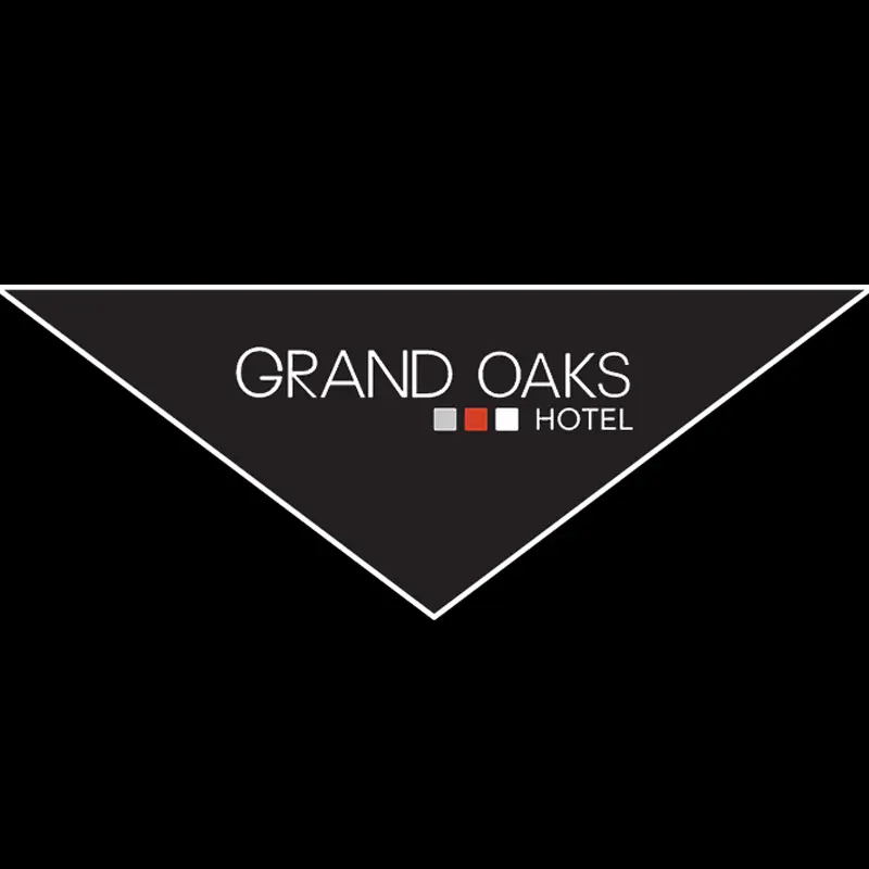 Grand Oaks Hotel